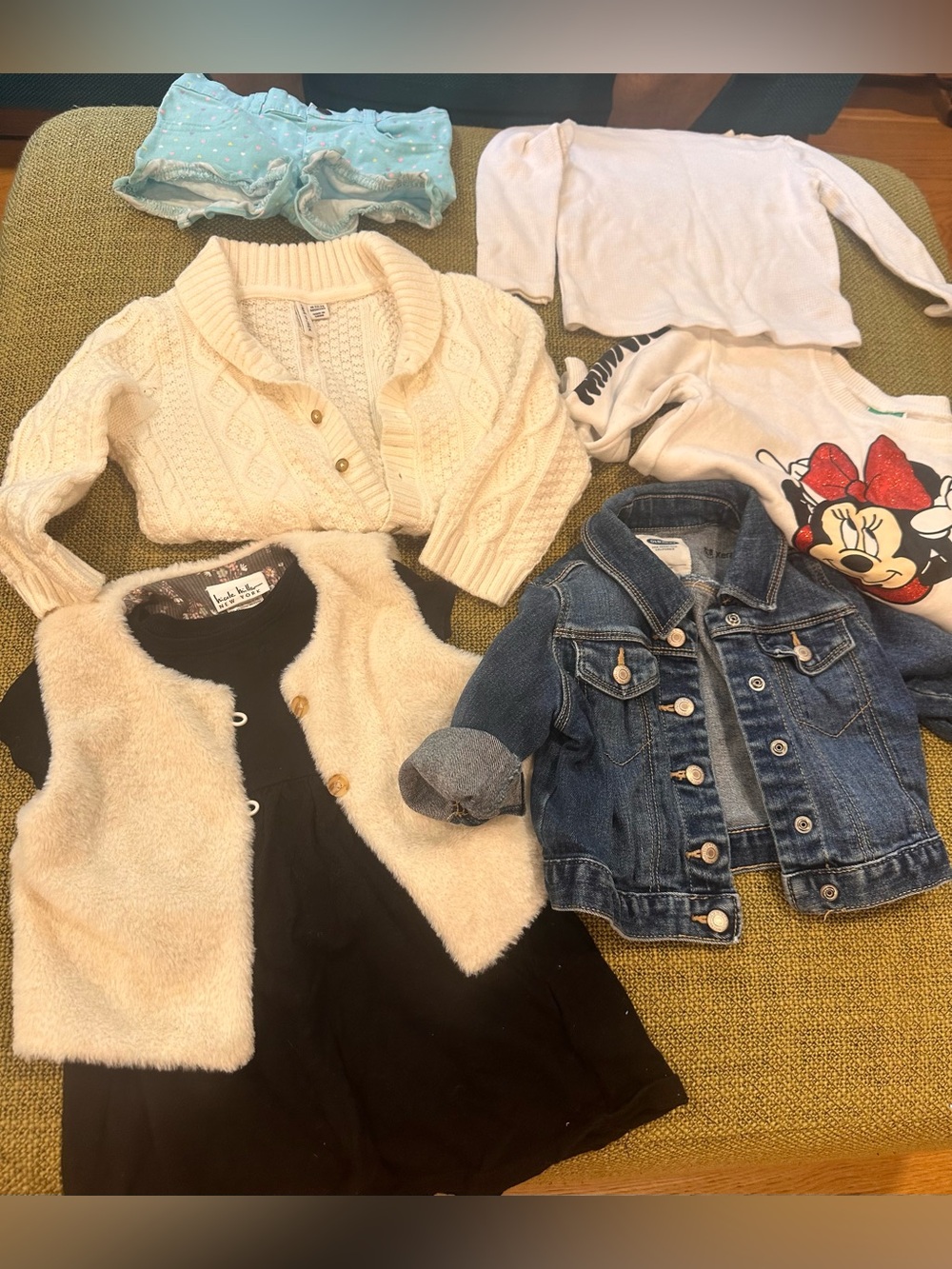 *7 Piece 24 Month Girls Mixed Clothing Bundle